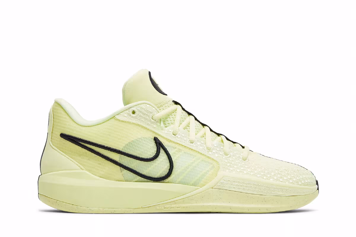 Nike Women's Sabrina 1 Exclamat!on, view 2