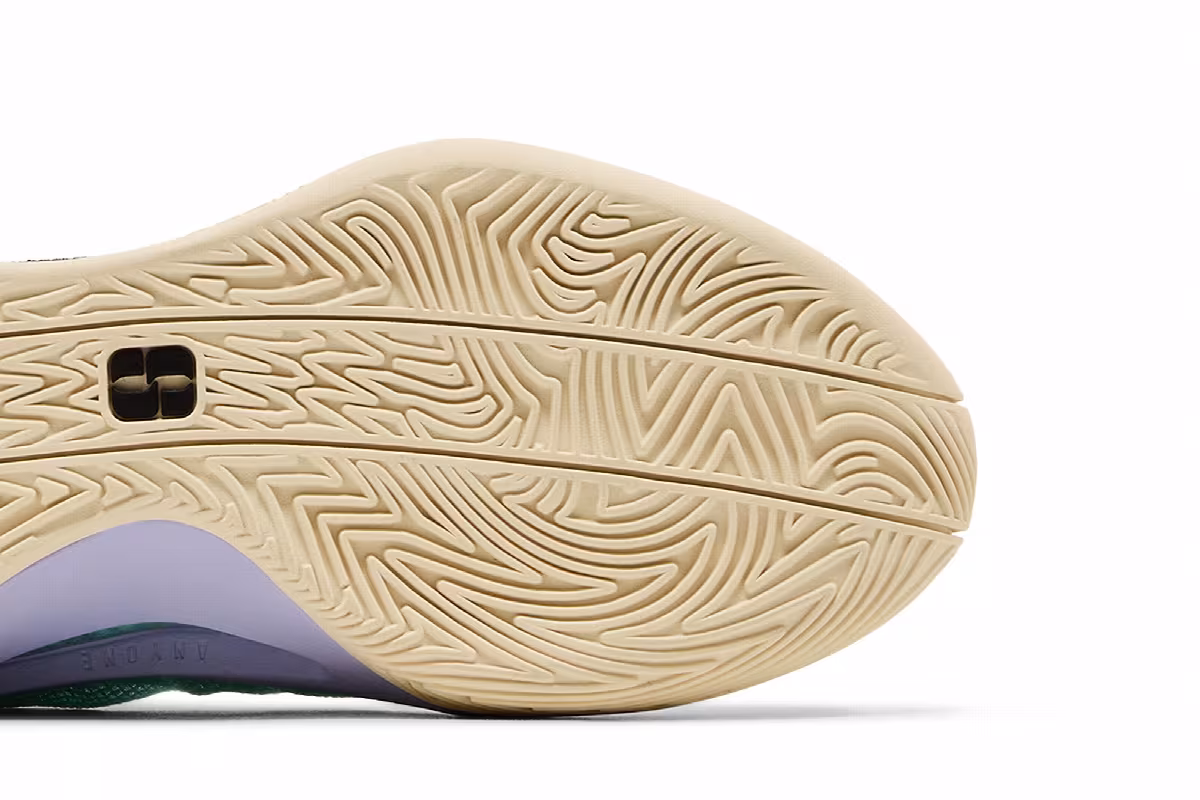 Nike Women's Sabrina 1 EP Brooklyn's Finest, view 6
