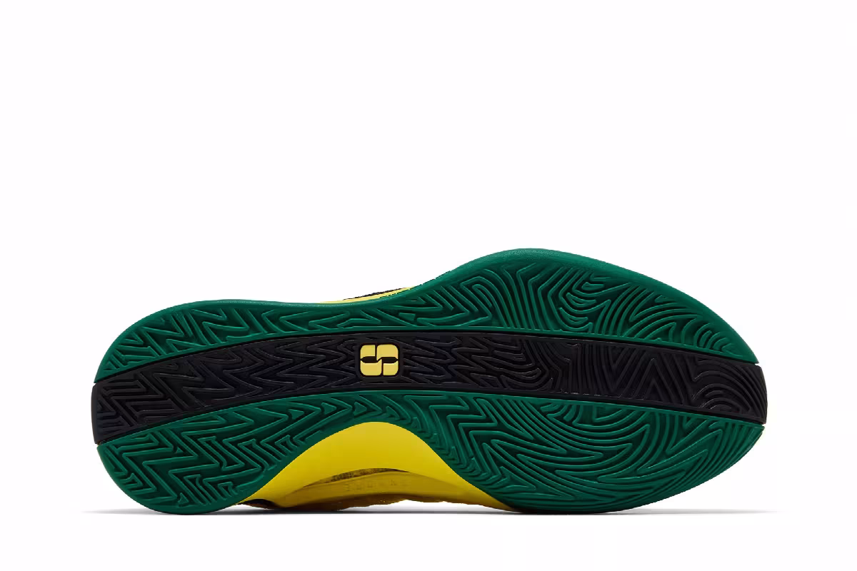 Nike Women's Sabrina 1 EP The Debut, view 5
