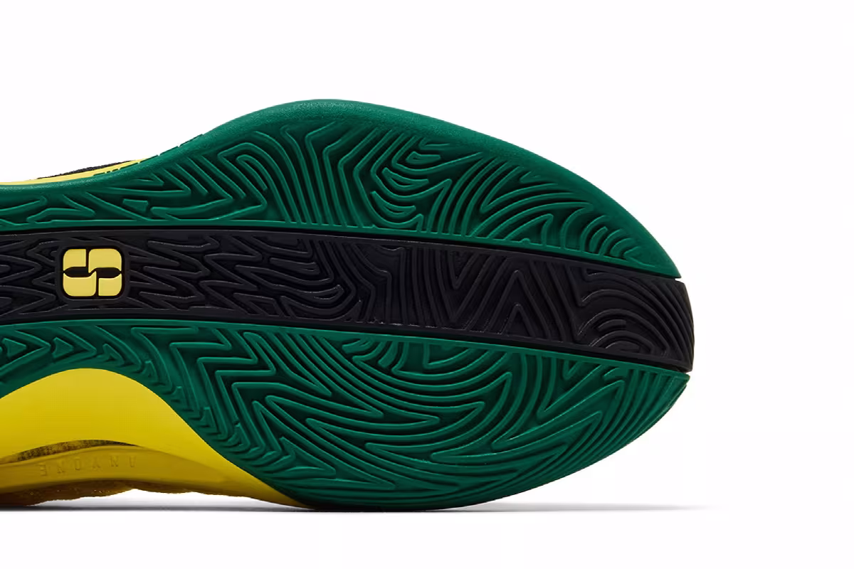 Nike Women's Sabrina 1 EP The Debut, view 6