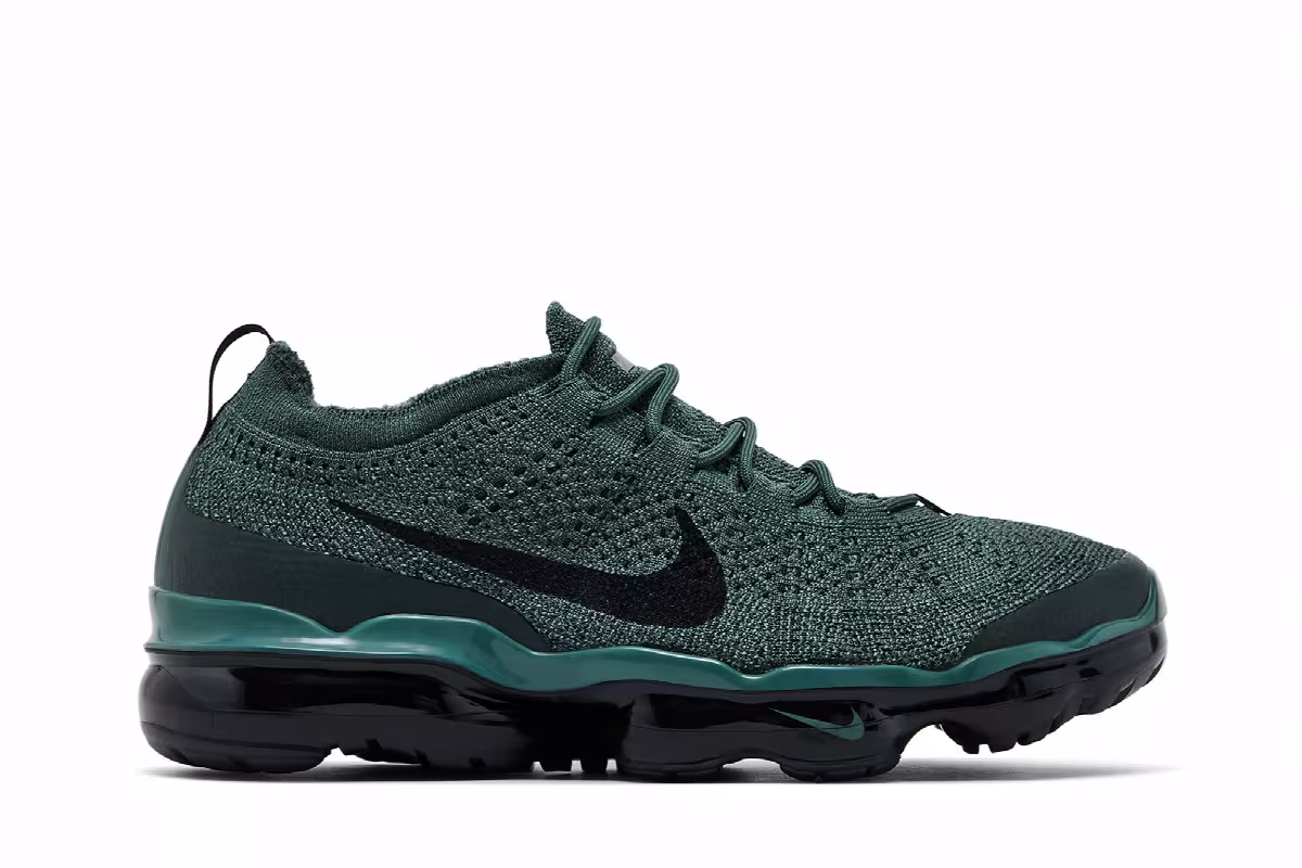 Nike Air VaporMax 2023 Flyknit Dark Spruce, view 2