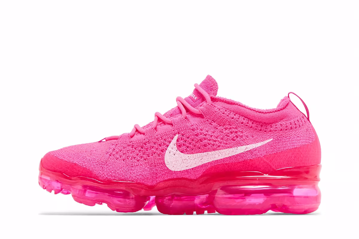 Nike Women's Air VaporMax 2023 Flyknit Hyper Pink, view 4
