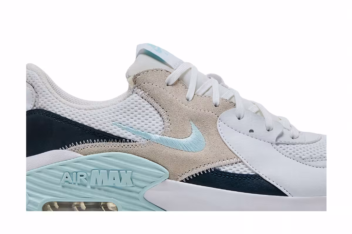Nike Women's Air Max Excee White Glacier Blue, view 3