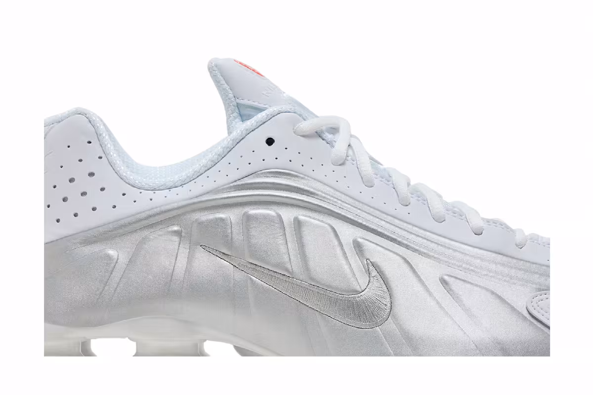 Nike Shox R4 White Metallic Silver 2024, view 3