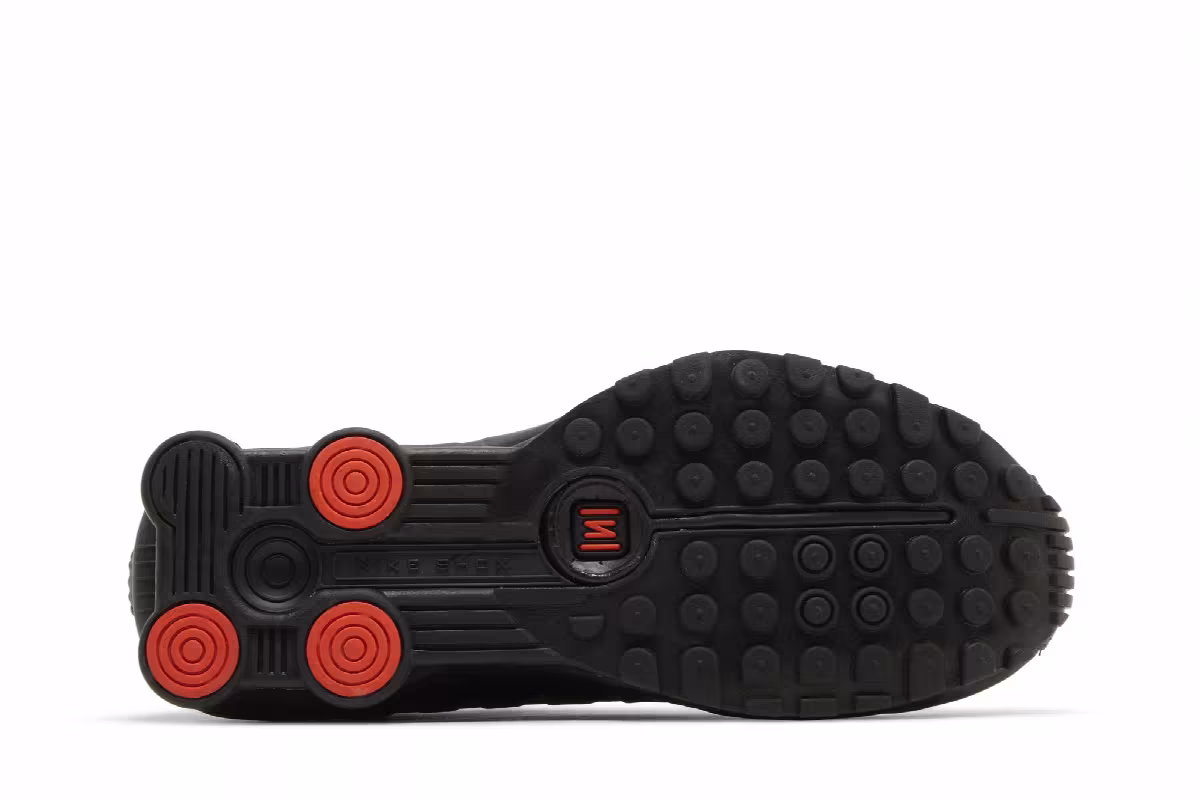 Nike Women's Shox R4 Black 2024, view 5