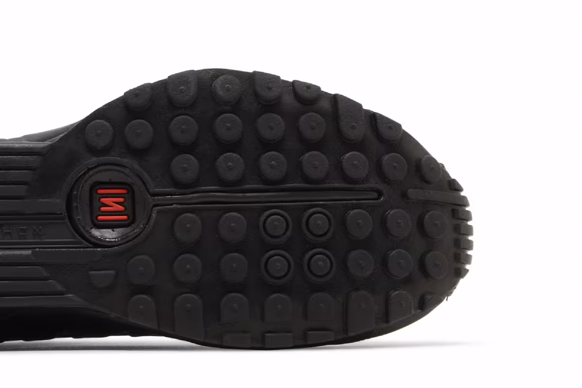Nike Women's Shox R4 Black 2024, view 6