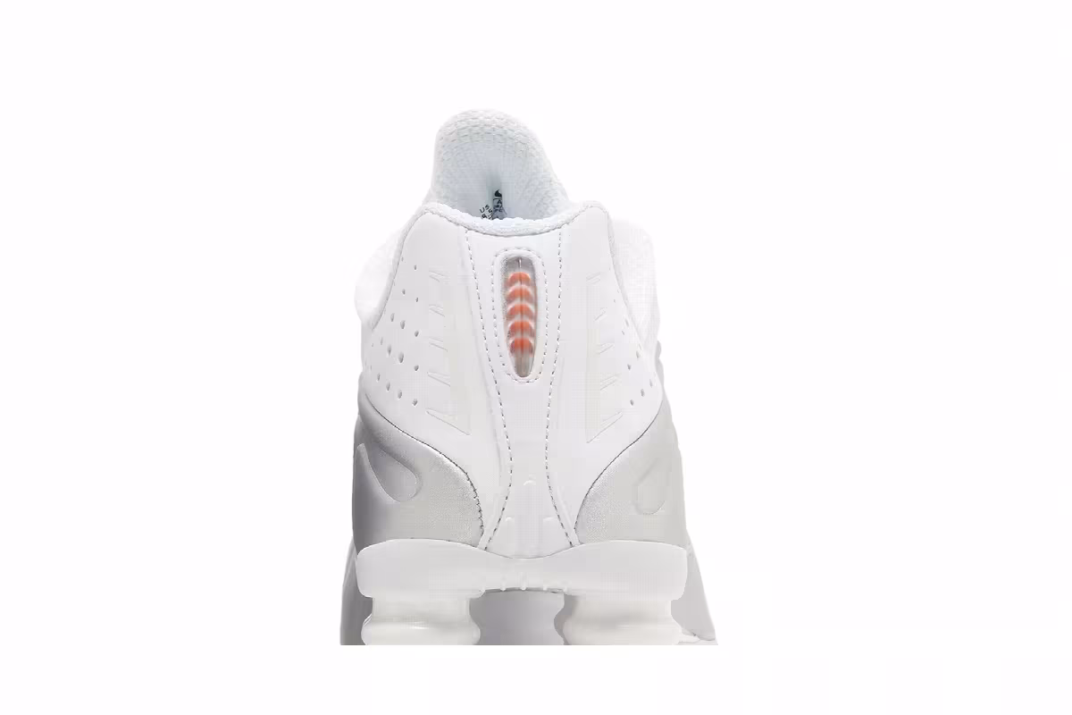 Nike Women's Shox R4 White Metallic 2024, view 8