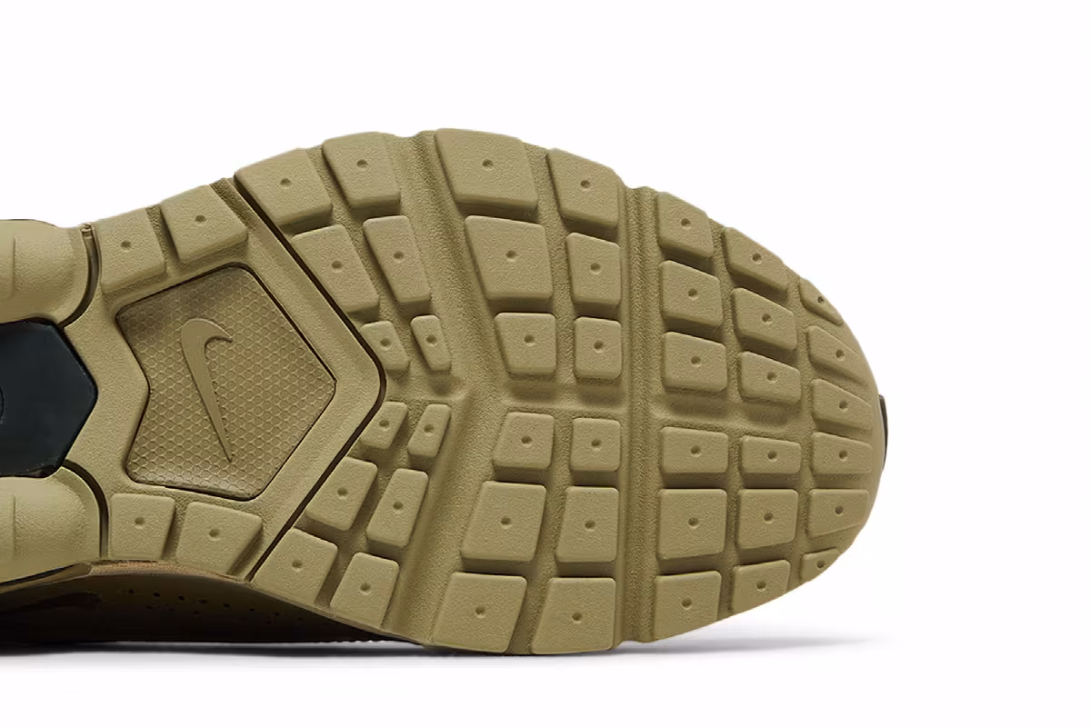 Nike Air Max Pulse Neutral Olive, view 6