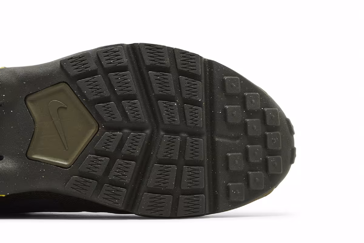 Nike Air Max Pulse Roam Neutral Olive, view 6