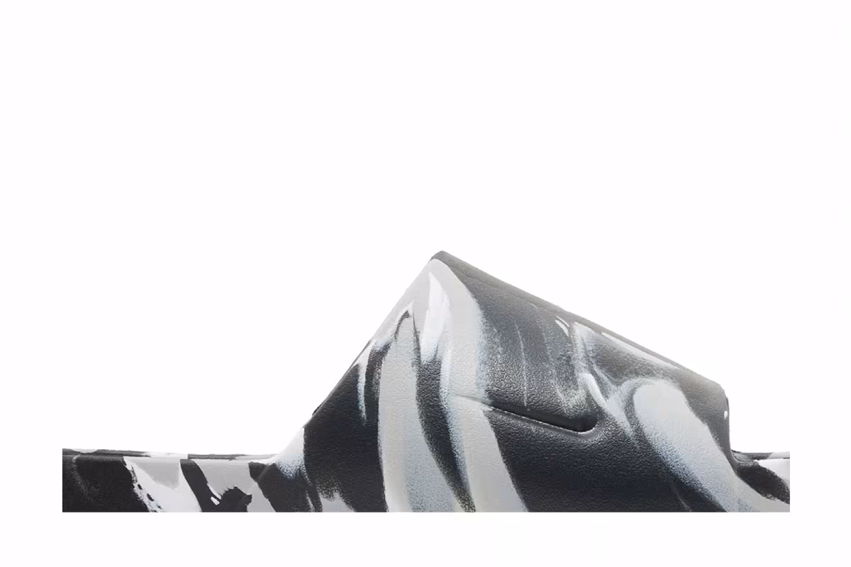 Nike Calm SE Slide Black Marbled, view 3