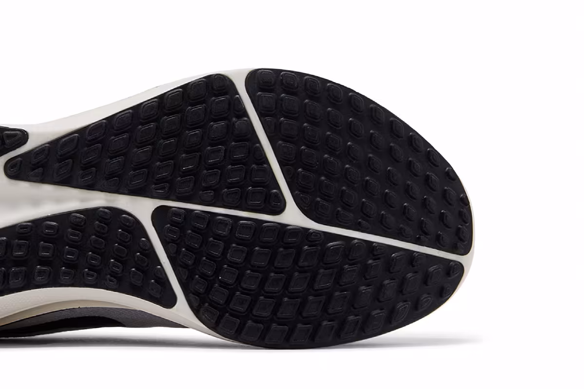 Nike Vomero 17 Pure Platinum Black, view 6