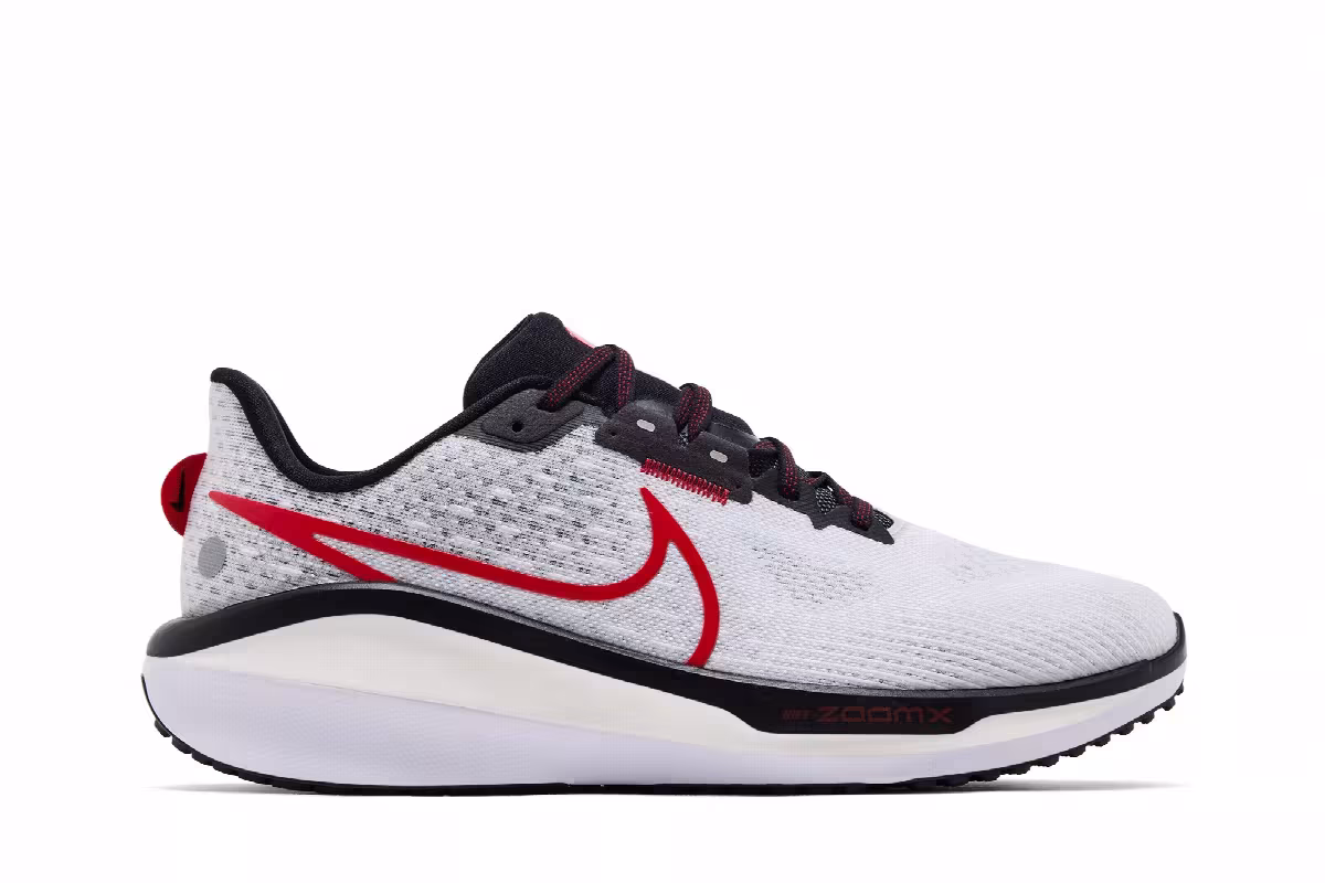 Nike Vomero 17 White Fire Red, view 2