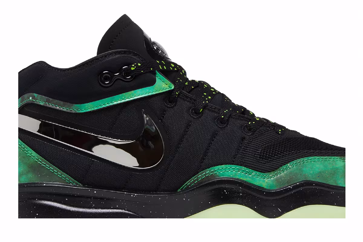 Victor Wembanyama x Nike Air Zoom GT Hustle 2 EP Alien, view 3