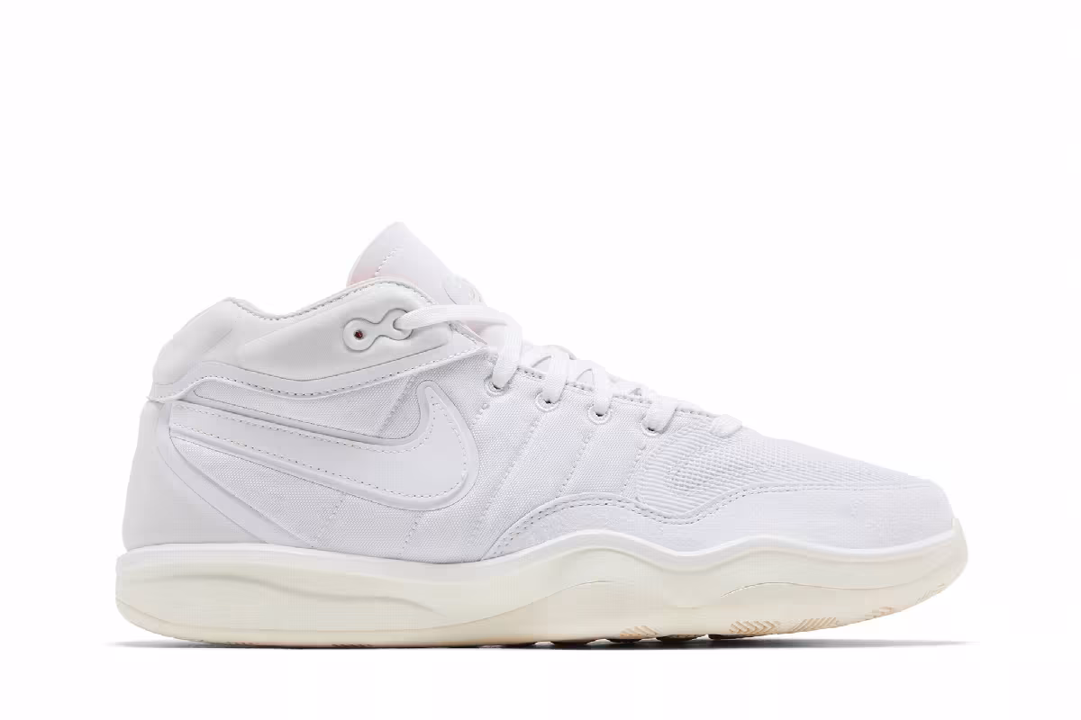 Nike Air Zoom GT Hustle 2 White Sail, view 2