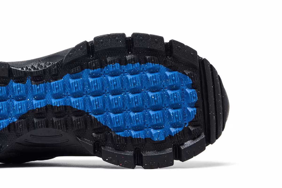 Nike Women's Zoom Vomero Roam Black, view 6