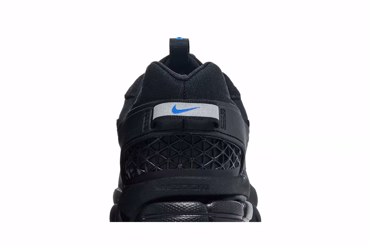 Nike Women's Zoom Vomero Roam Black, view 8