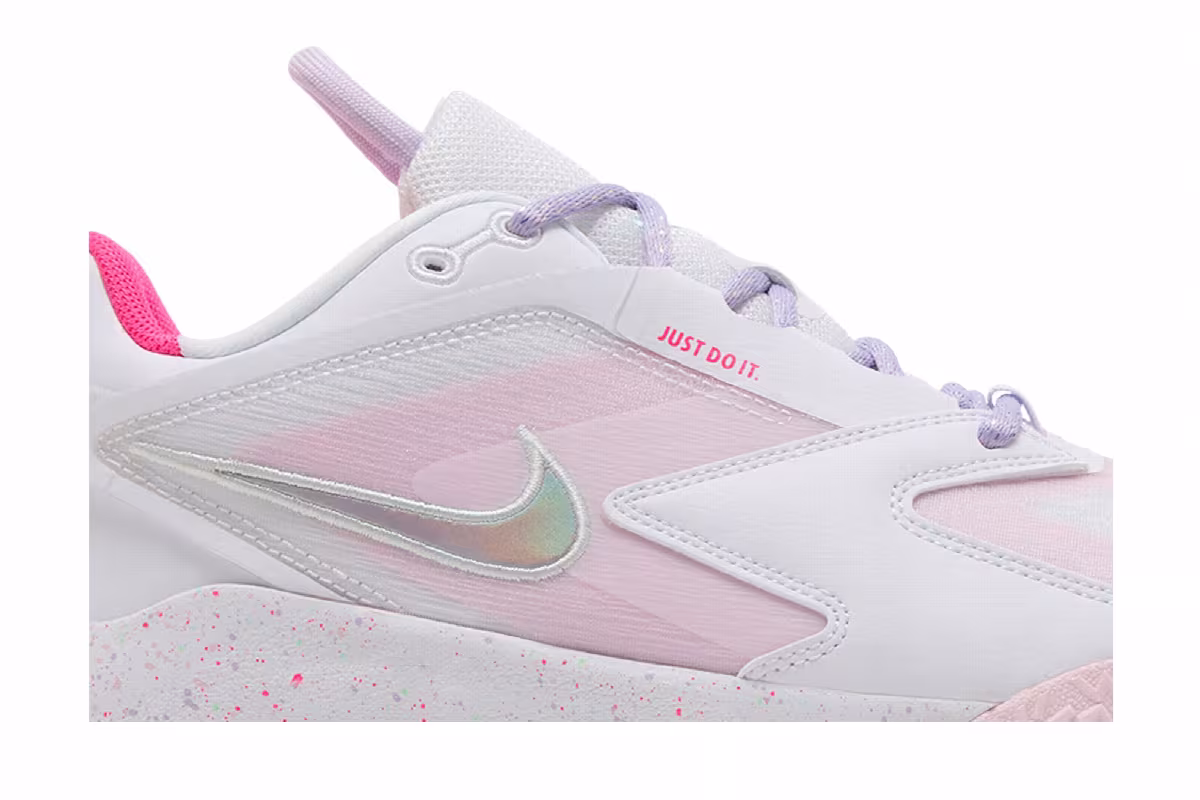 Nike Air Zoom Hyperace 3 SE White Hyper Pink, view 3