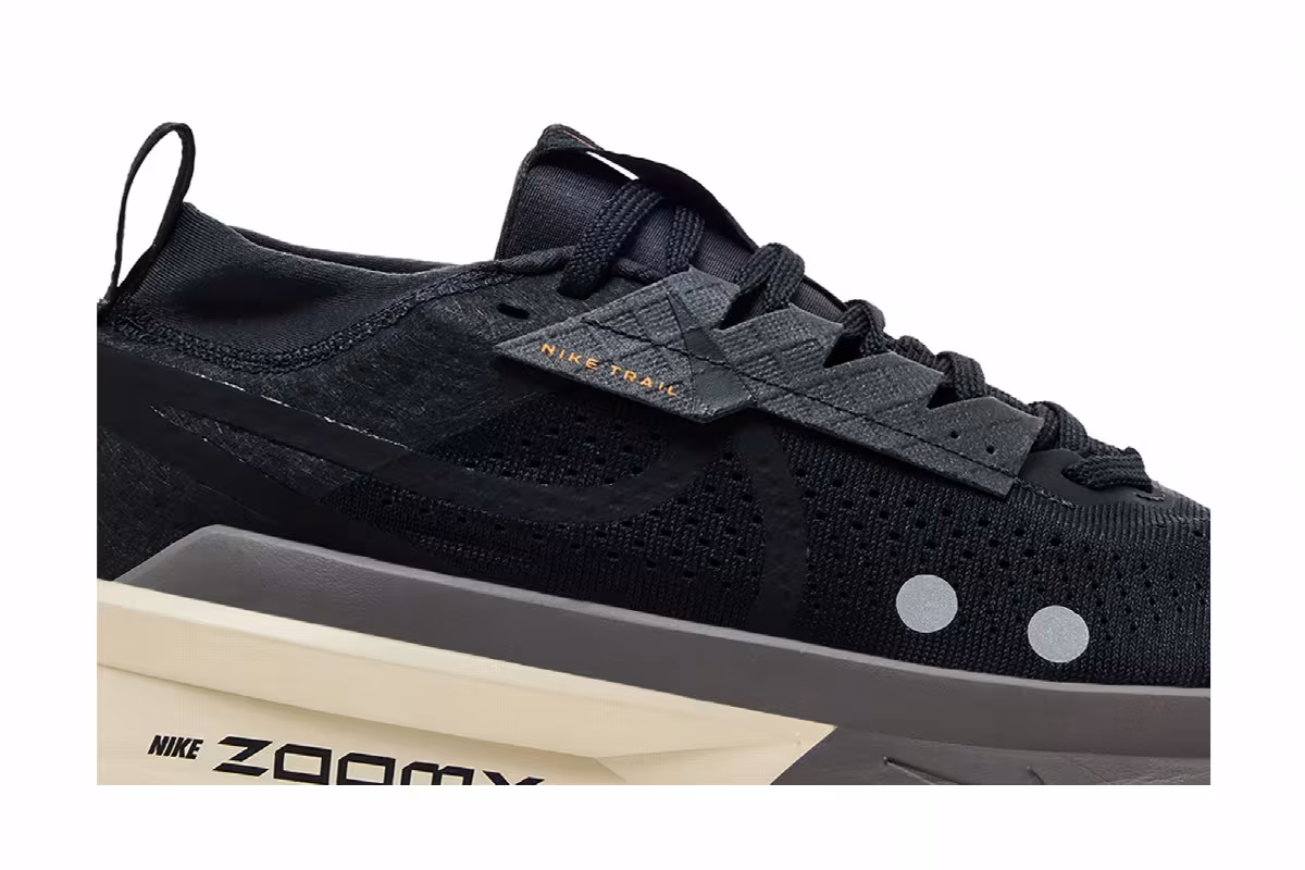 Nike ZoomX Zegama 2 Off Noir Monarch, view 3