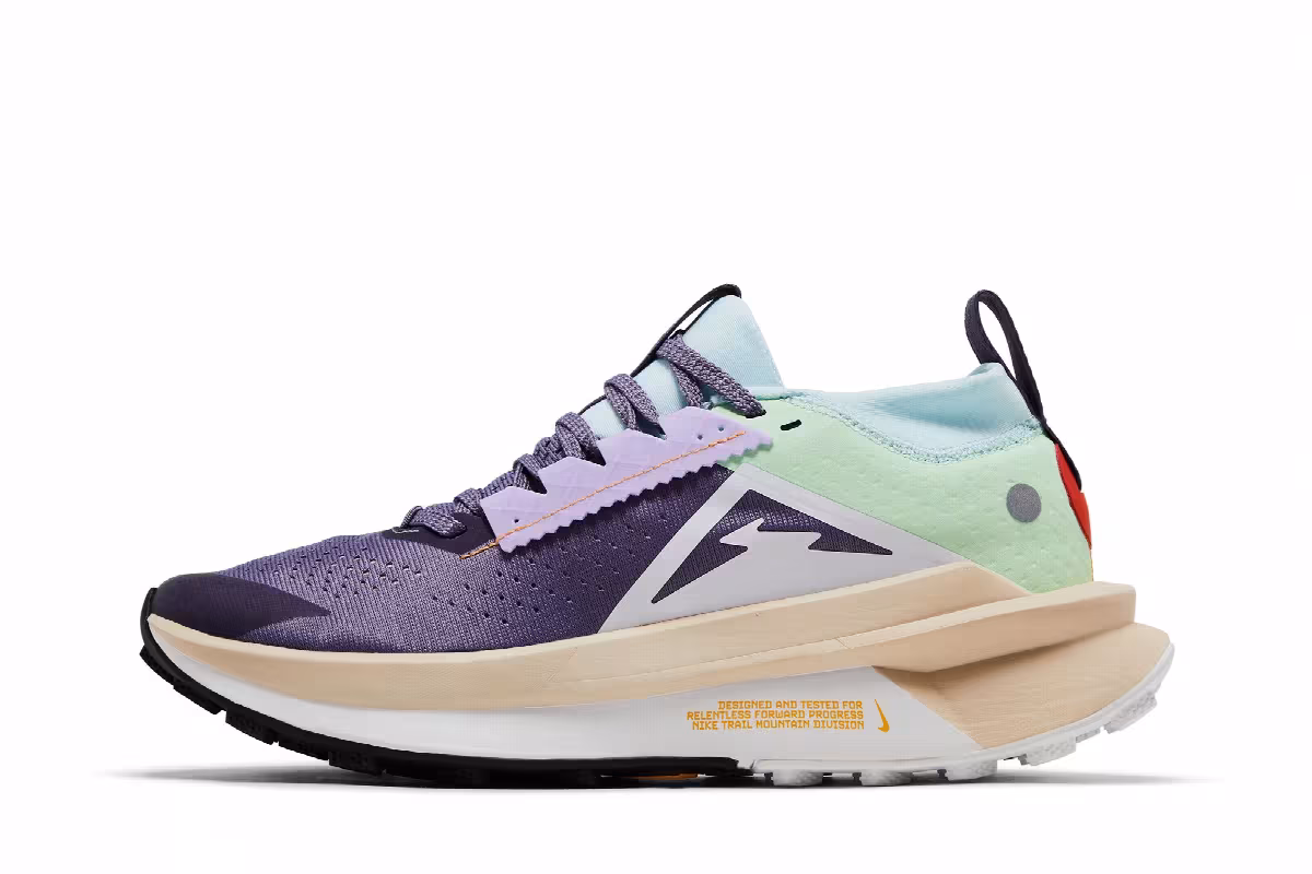 Nike Women's ZoomX Zegama 2 Daybreak Sundial, view 4