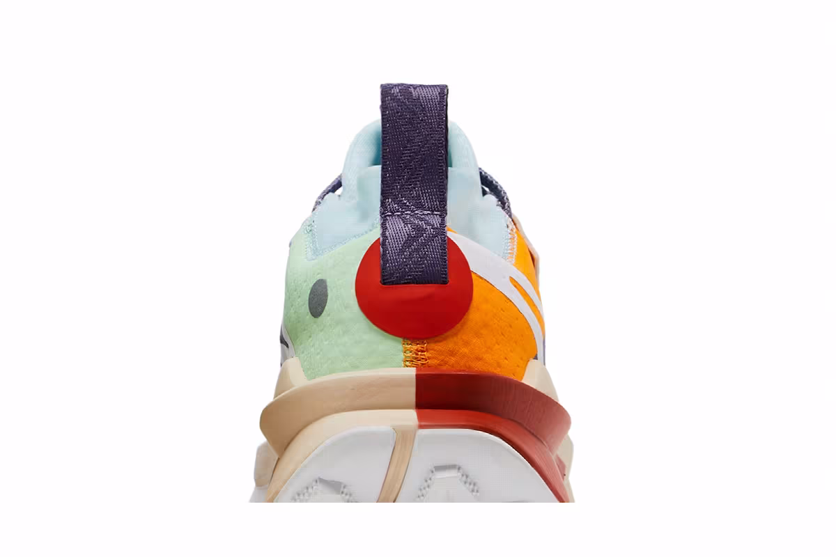 Nike Women's ZoomX Zegama 2 Daybreak Sundial, view 8