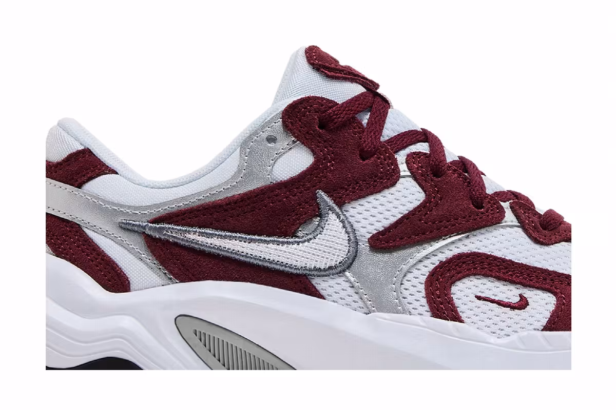 Nike Women's AL8 Dark Team Red, view 3