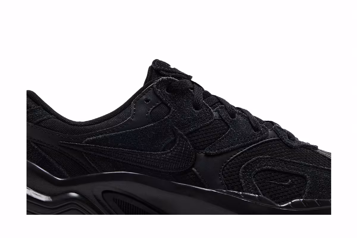 Nike Women's AL8 Triple Black, view 3