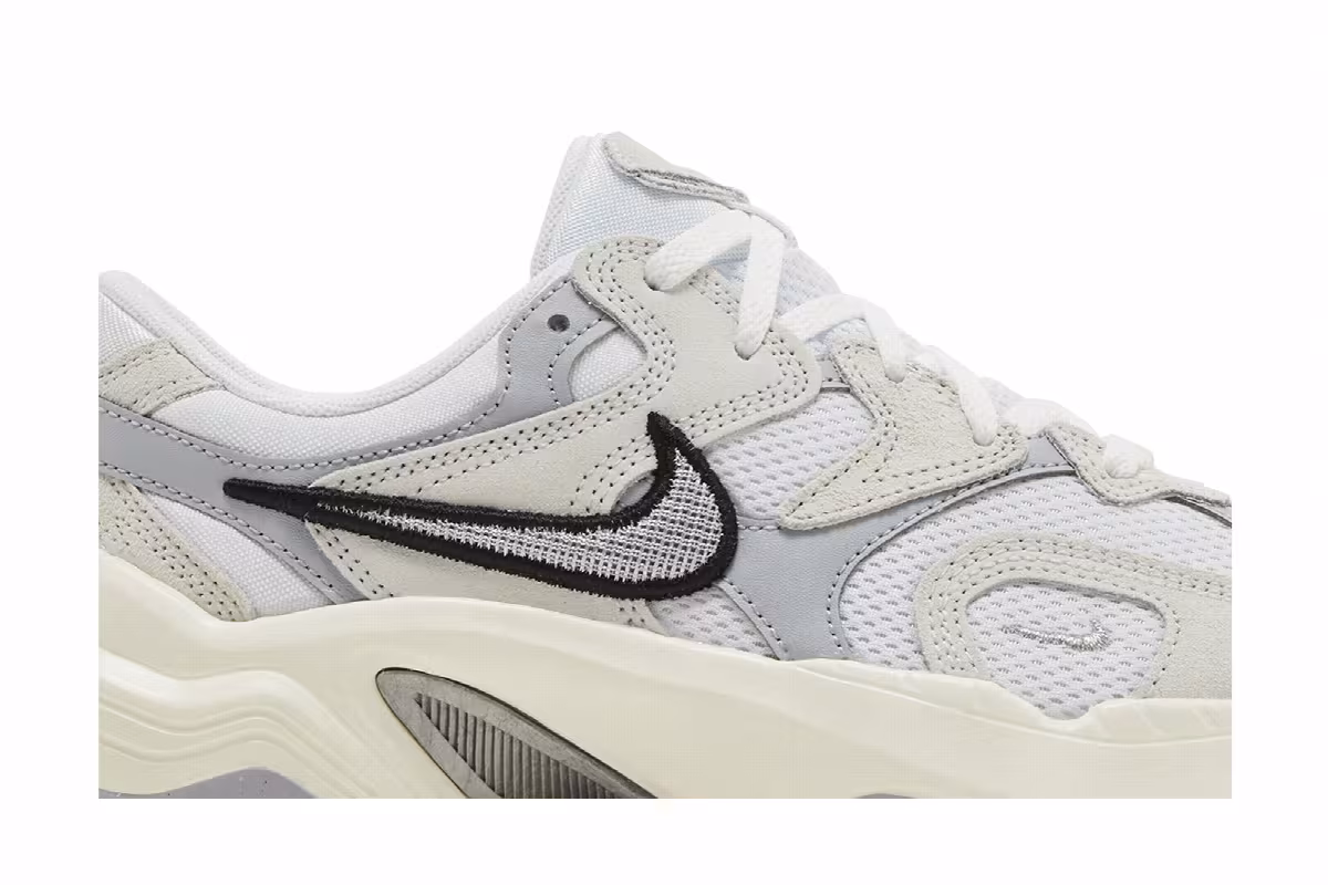 Nike Women's AL8 White Black Sail, view 3