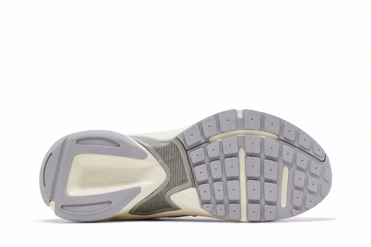 Nike Women's AL8 White Black Sail, view 5