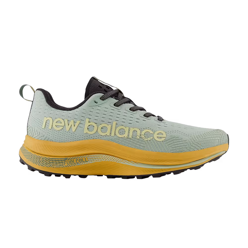 New Balance Women's FuelCell SuperComp Trail Clay Ash Dried Apricot