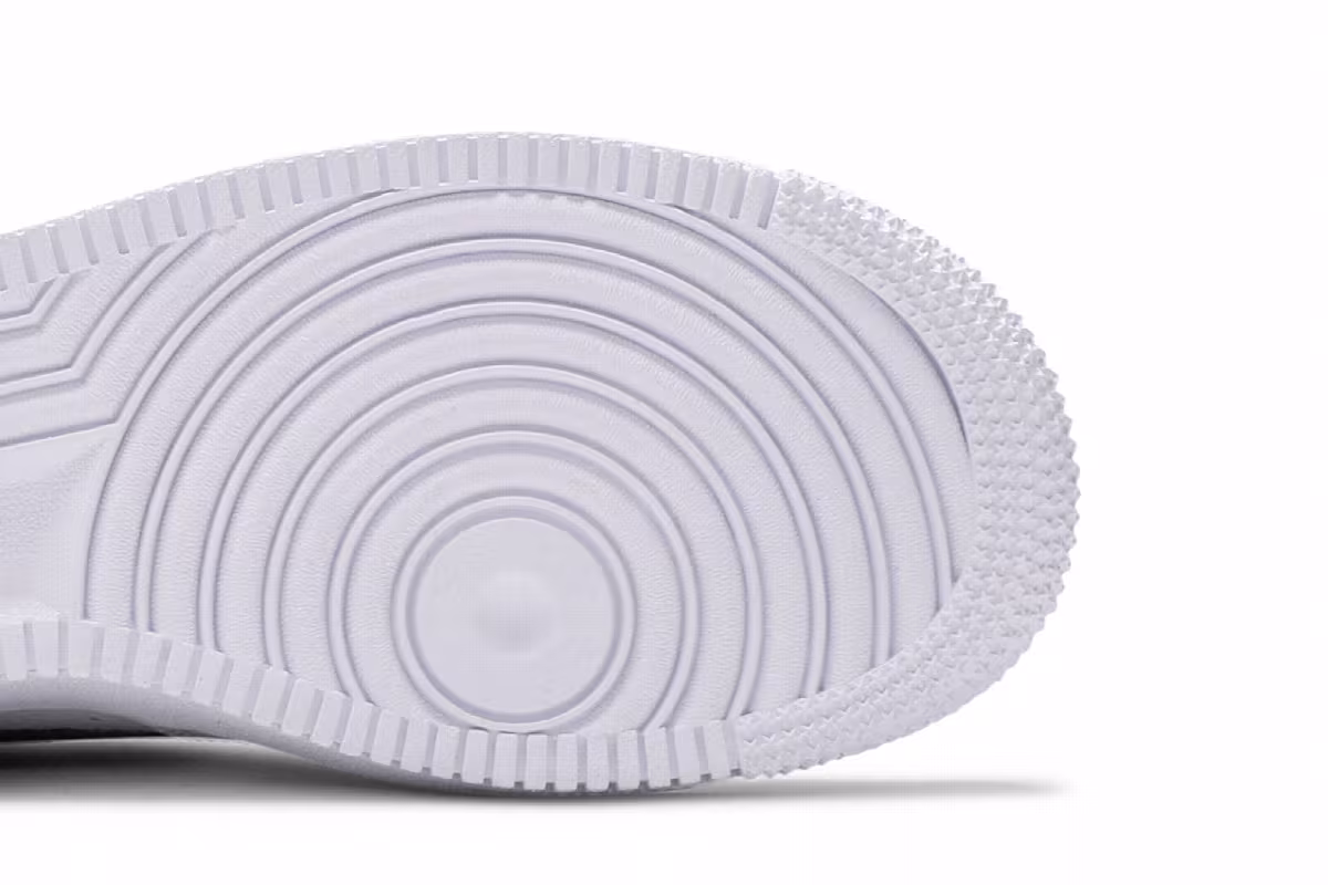Nike Air Force 1 GS White Black, view 6