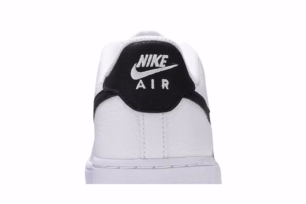 Nike Air Force 1 GS White Black, view 8