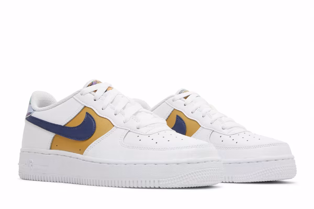 Nike Air Force 1 Low LV8 GS White Floral, view 9