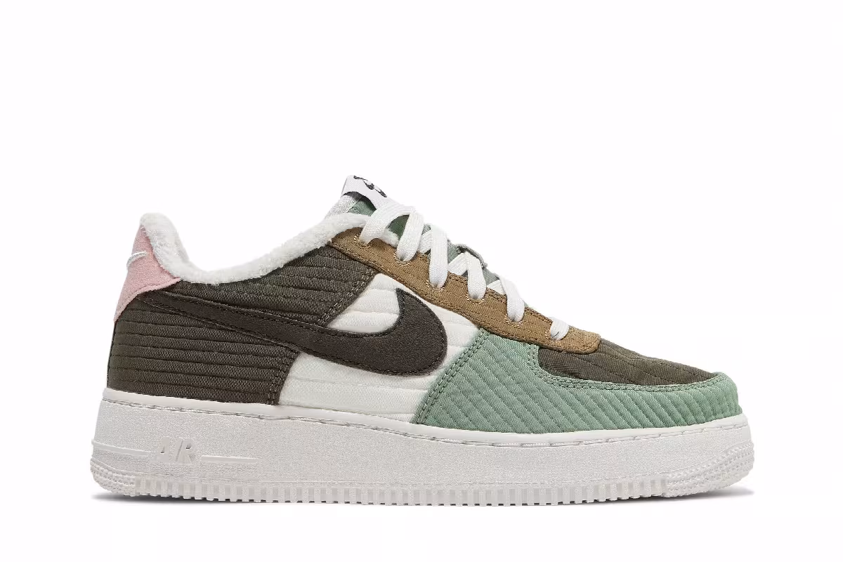 Nike Air Force 1 GS Toasty, view 2