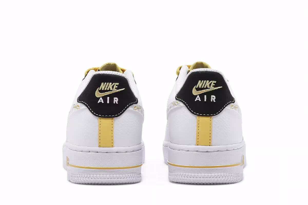 Nike Air Force 1 Gold Links Zebra Print, view 7