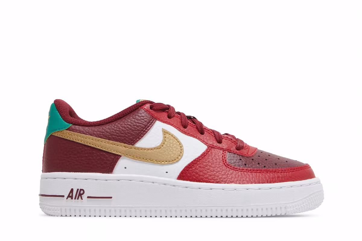 Nike Air Force 1 GS Christmas, view 2