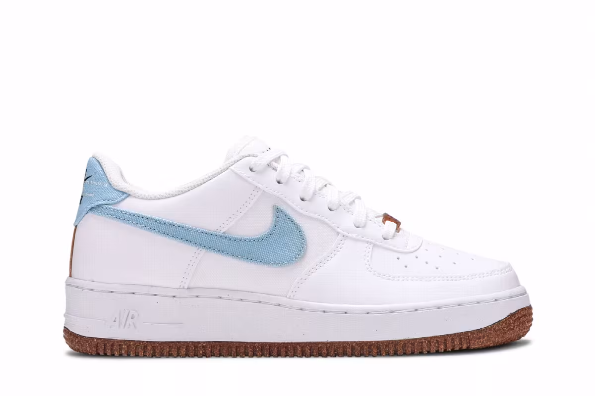 Nike Air Force 1 LV8 GS Indigo, view 2