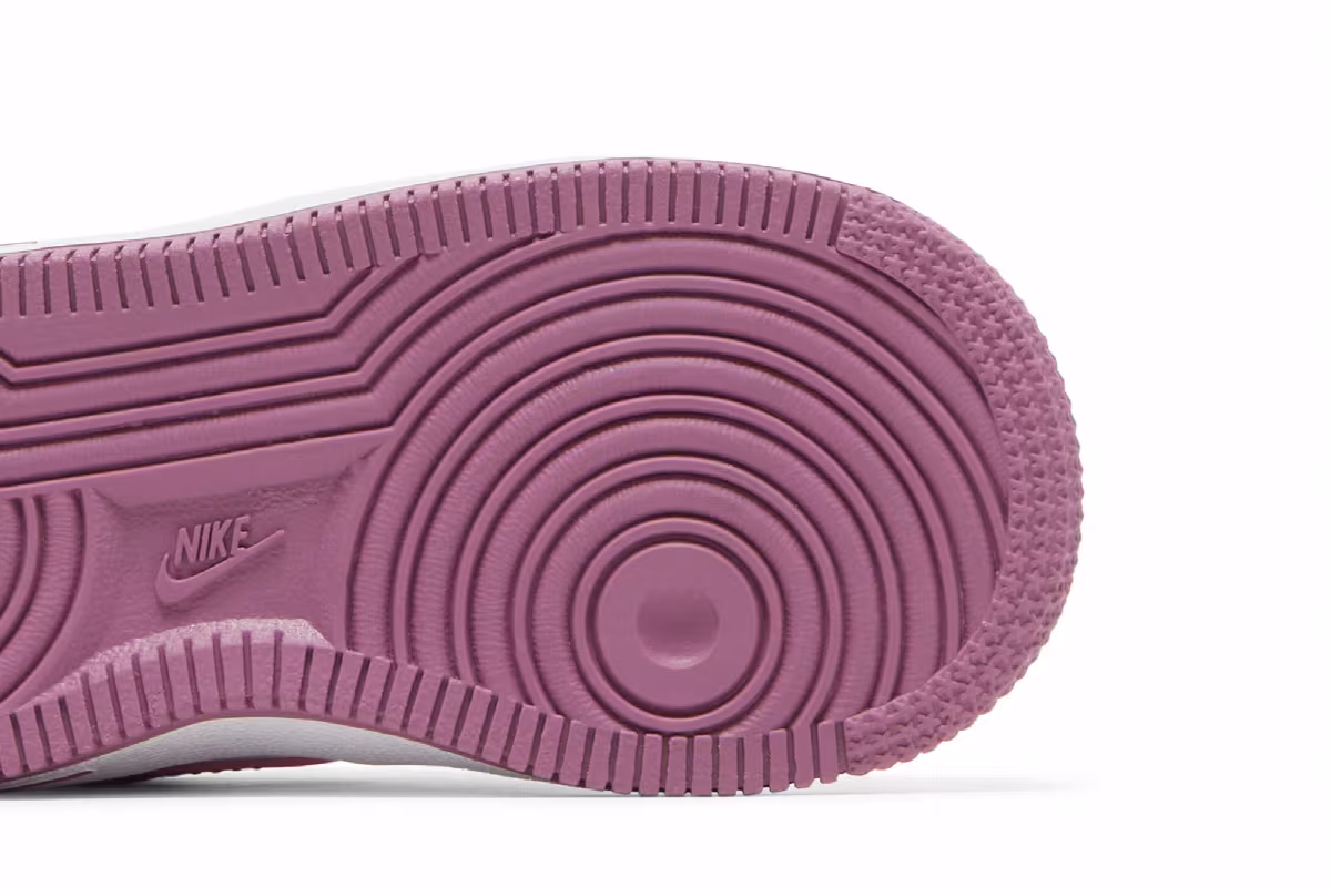 Nike Air Force 1 06 TD White Light Bordeaux, view 6