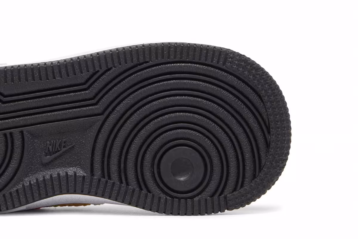Nike Air Force 1 LV8 TD Roswell Rayguns, view 6