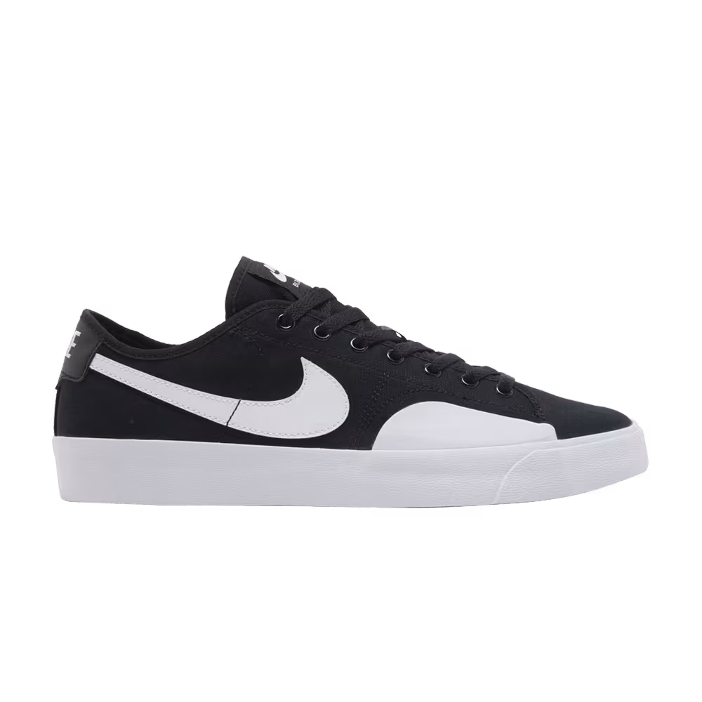 Nike Blazer Court SB Black White