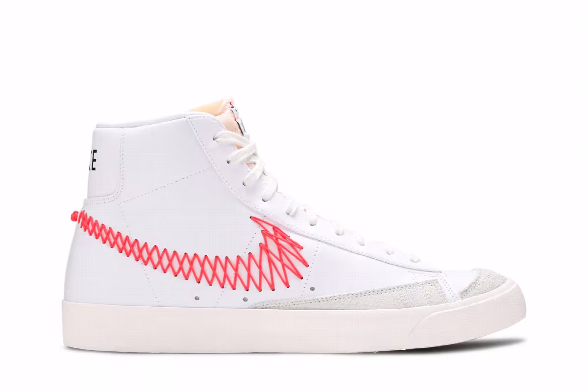 Nike Blazer Mid Double Zig Zag Stitched Swoosh, view 2