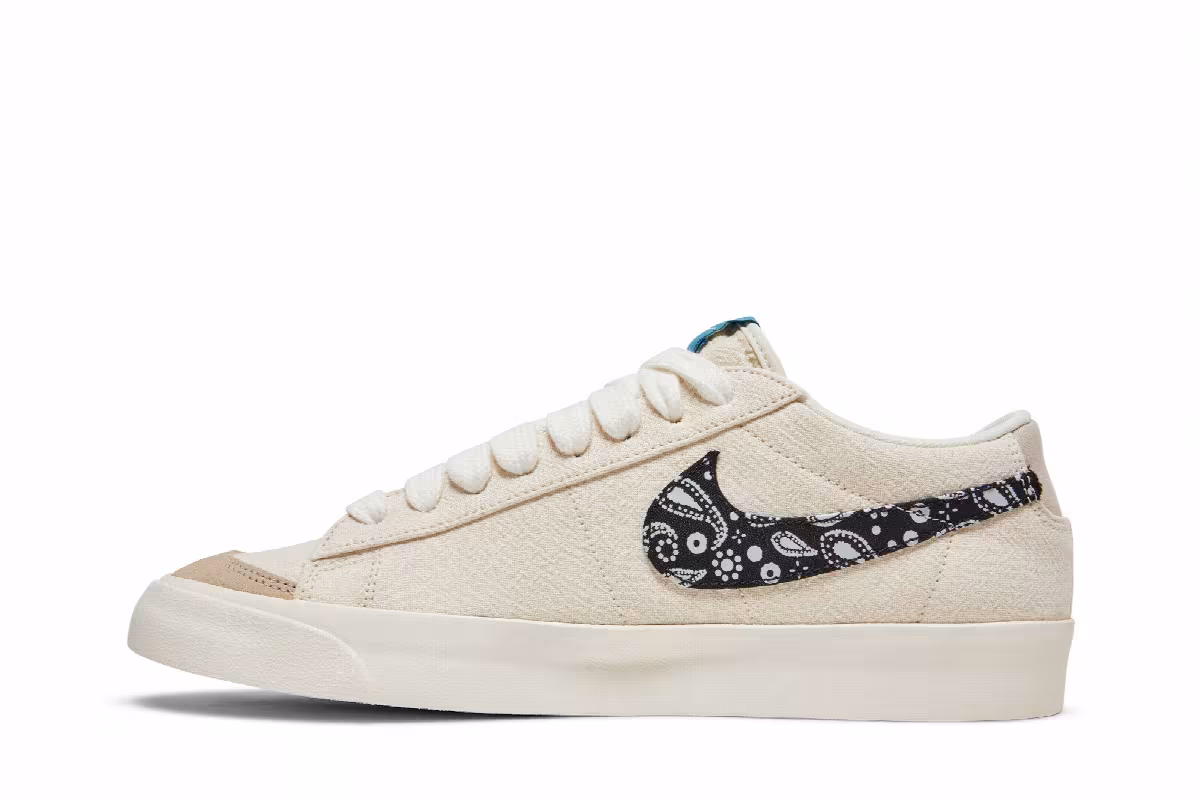 Nike Blazer Low Paisley Swoosh, view 4