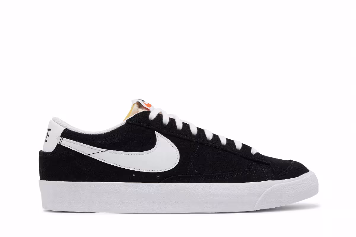 Nike Blazer Low Black White, view 2