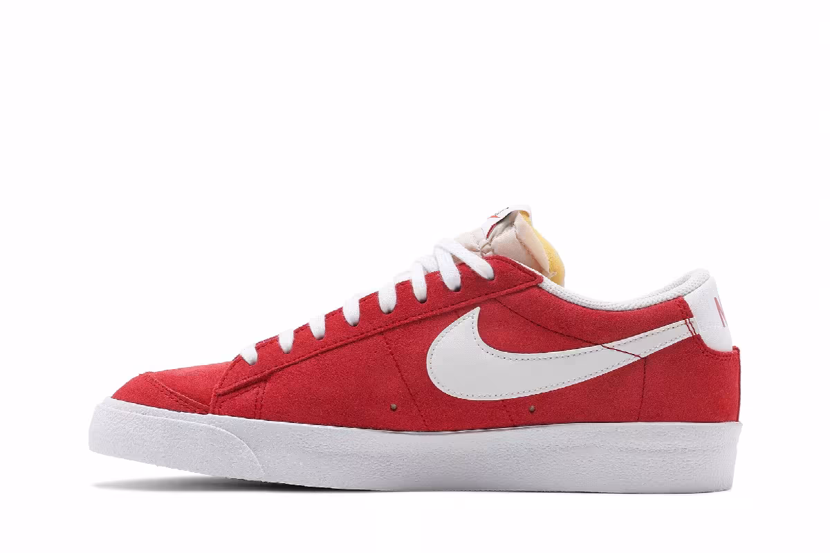 Nike Blazer Low University Red, view 4