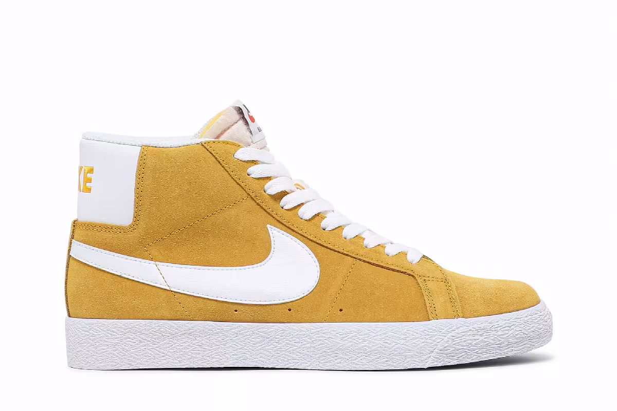 Nike Zoom Blazer Mid SB University Gold, view 2
