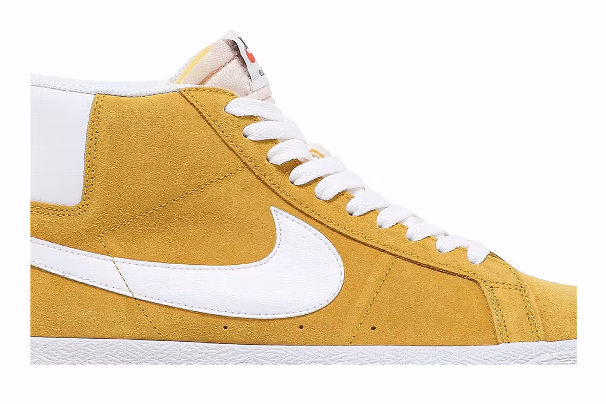 Nike Zoom Blazer Mid SB University Gold, view 3