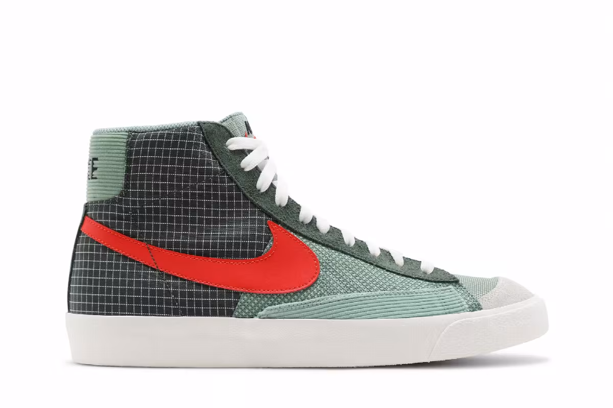 Nike Blazer Mid Patch - Dutch Green, view 2