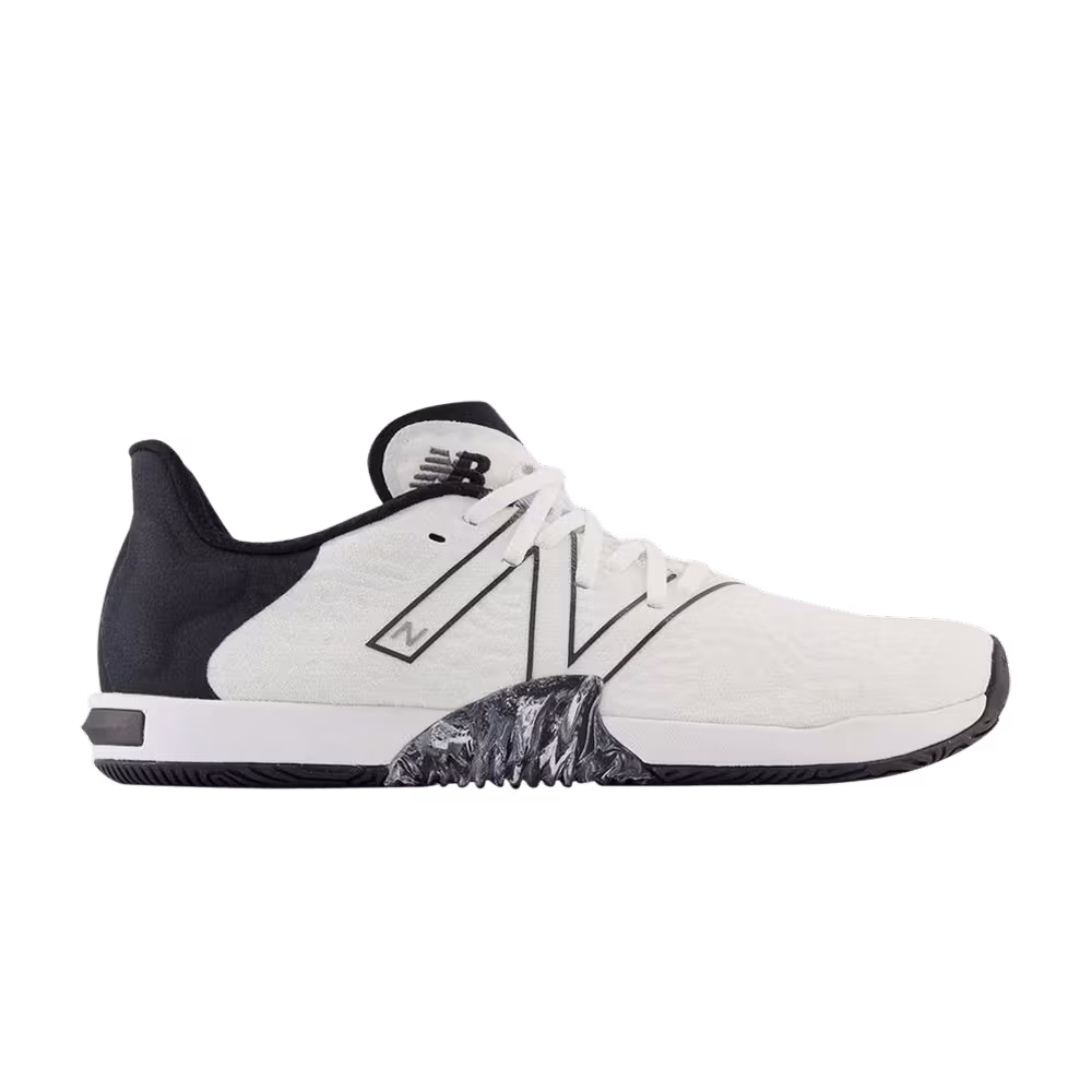 New Balance Minimus TR 2E Wide White Black
