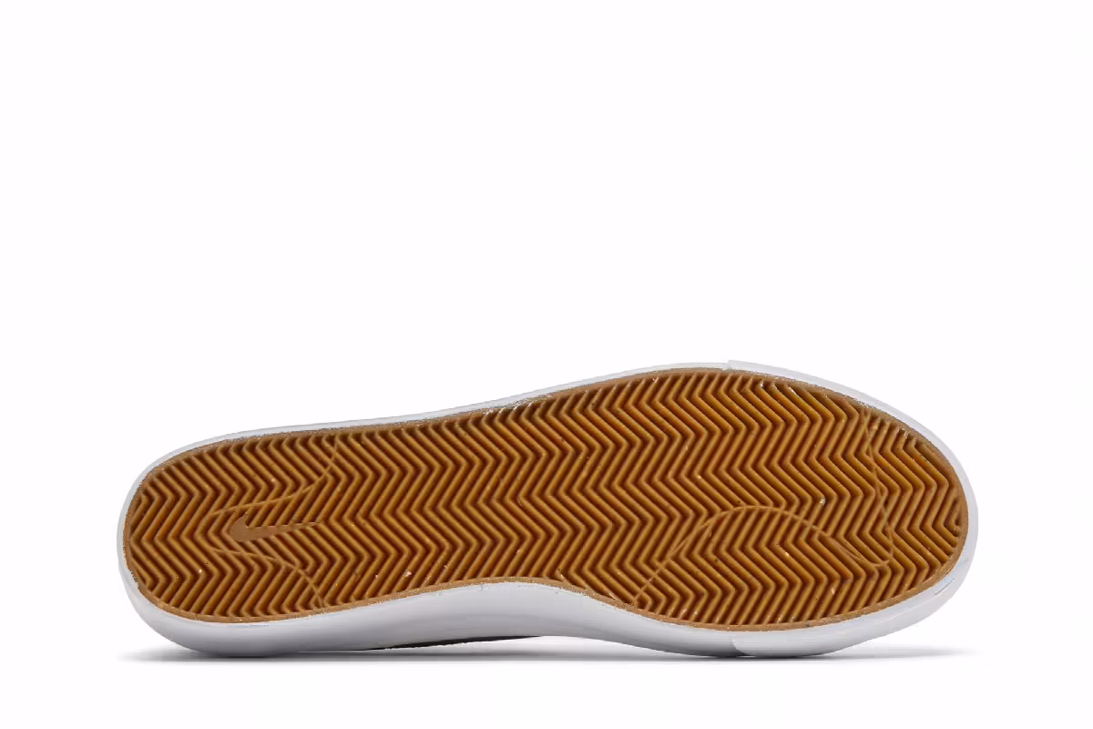 Nike Blazer Court SB White Black, view 5