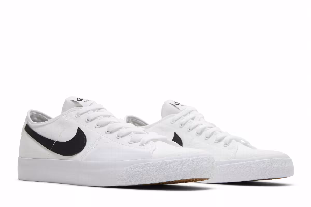Nike Blazer Court SB White Black, view 9