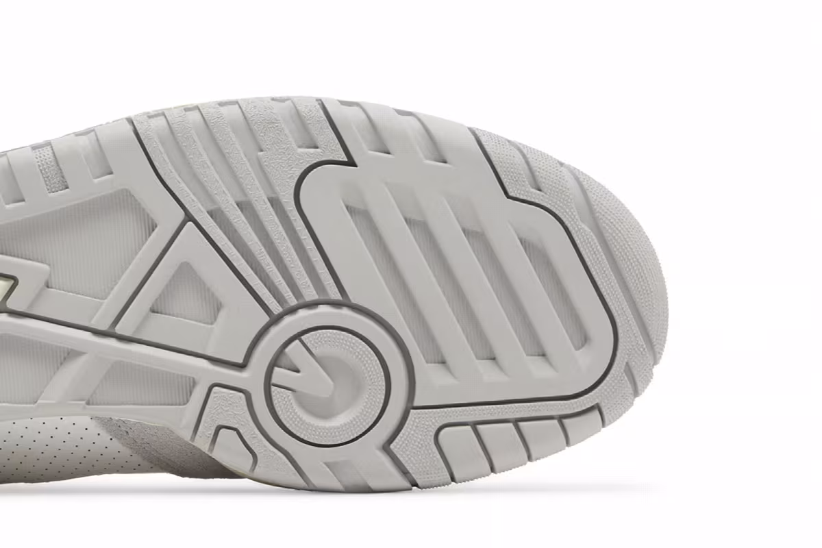 New Balance 550 White Raincloud Reflection, view 6